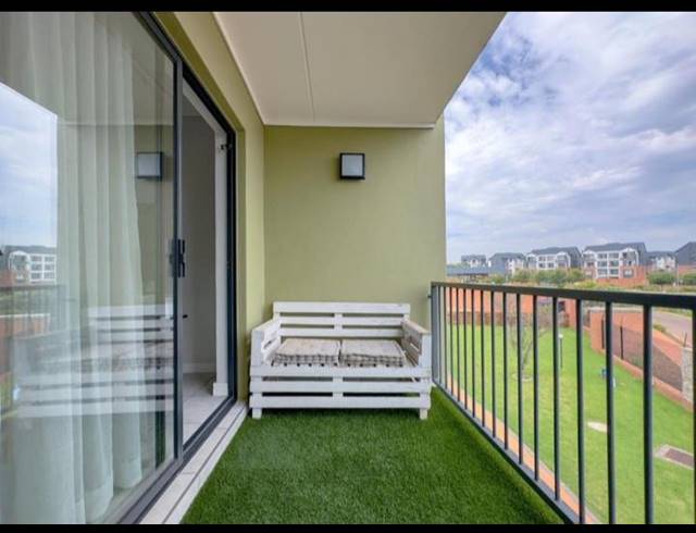 2 BEDROOM APARTMENT FOR SALE IN PRETORIA WEST